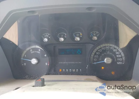 2015 Ford F-250 Xlt из США, поврежденный, VIN 1FT7W2BT5FEA84828